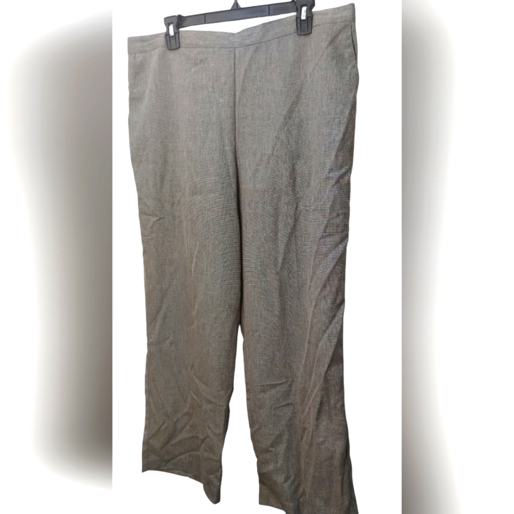 Plus Size Alfred Dunner Casual/Dress Pants